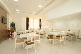 Excelente Apartamento Quadra Mar mobiliado 3 suítes e 2 vagas