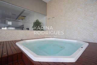Excelente Apartamento Quadra Mar mobiliado 3 suítes e 2 vagas