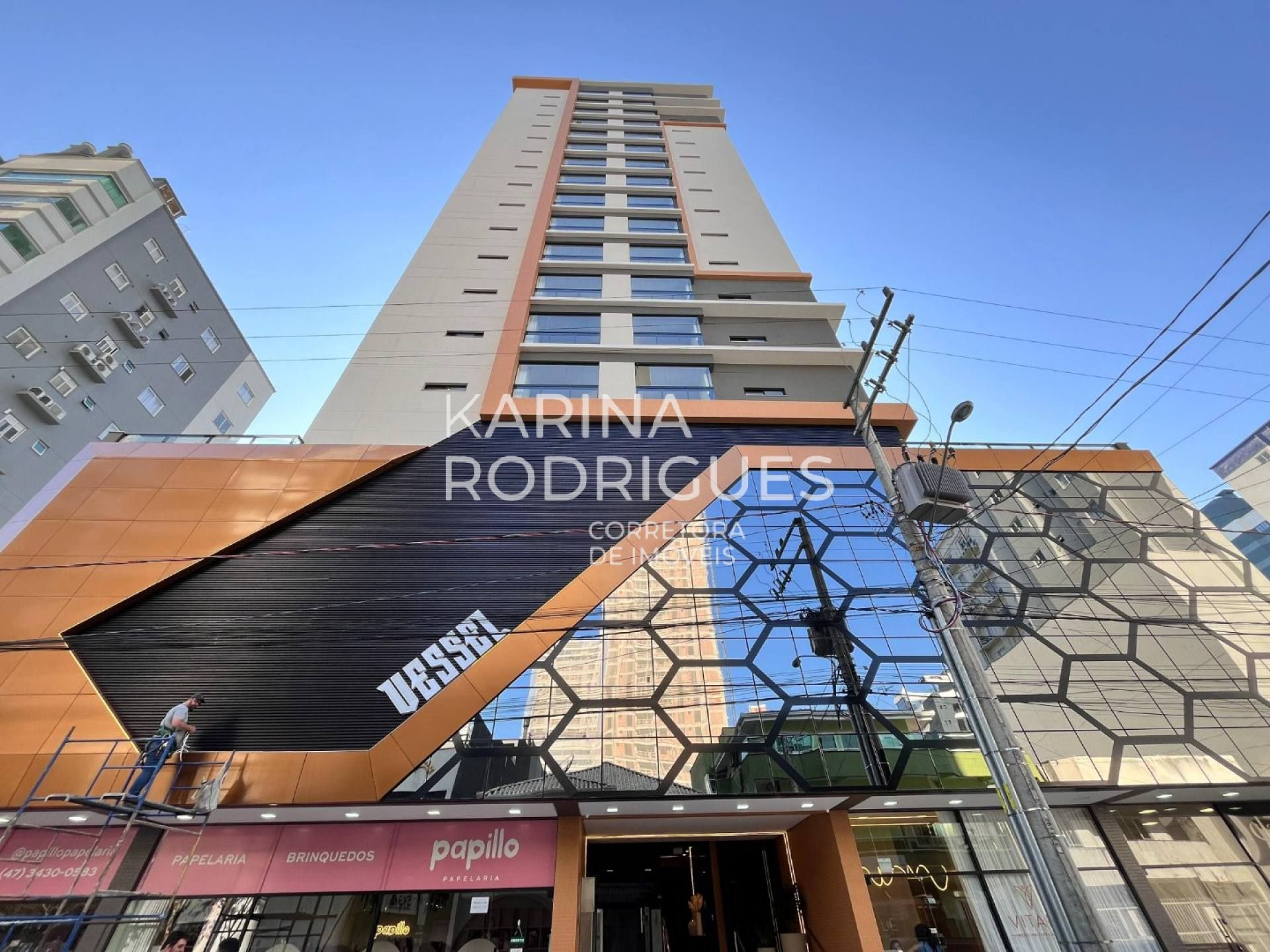 Excelente apartamento 3 suítes e 2 vagas ampla área de lazer
