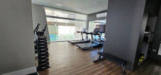 Apartamento Mobiliado  3 suítes e 2 vagas em Meia Praia ampla área de lazer