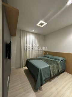 Apartamento Mobiliado  3 suítes e 2 vagas em Meia Praia ampla área de lazer
