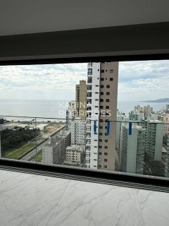 Excelente Apartamento 4 suítes mobiliado Frente Avenida com Vista Mar