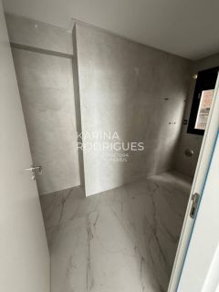 Excelente Apartamento 4 suítes mobiliado Frente Avenida com Vista Mar