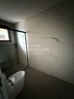 Excelente Apartamento 4 suítes mobiliado Frente Avenida com Vista Mar