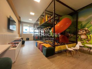 Apartamento mobiliado Meia Praia 3 quartos sendo 2 suítes ampla área de lazer de R$ 1.780.000,00 por R$ 1.480.000,00