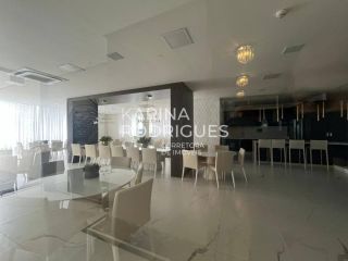 Apartamento mobiliado Meia Praia 3 quartos sendo 2 suítes ampla área de lazer de R$ 1.780.000,00 por R$ 1.480.000,00