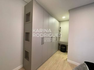 Apartamento mobiliado Meia Praia 3 quartos sendo 2 suítes ampla área de lazer de R$ 1.780.000,00 por R$ 1.480.000,00
