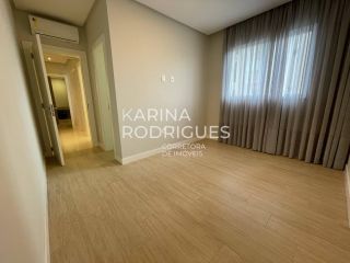 Apartamento mobiliado Meia Praia 3 quartos sendo 2 suítes ampla área de lazer de R$ 1.780.000,00 por R$ 1.480.000,00