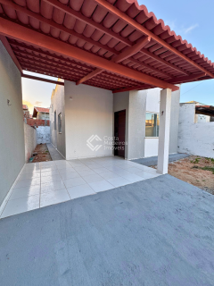 Casa à Venda no Santos Dumont - 2 Quartos (1 Suíte)