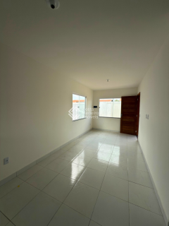 Casa à Venda no Sportclube - 2 Quartos (1 Suíte)