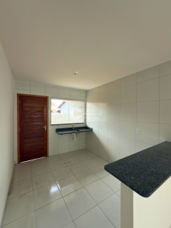 Casa à Venda no Sportclube - 2 Quartos (1 Suíte)