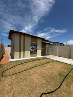 Casa à Venda no Portal do Sol - 2 Quartos