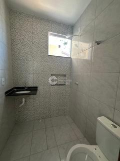 Casa à Venda no Portal do Sol - 2 Quartos