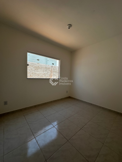 Casa à Venda no Portal do Sol - 2 Quartos