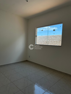 Casa à Venda no Portal do Sol - 2 Quartos