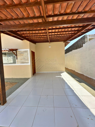 Magnífica casa 2/4 no bairro Jardins, Cidade das Rosas em São Gonçalo