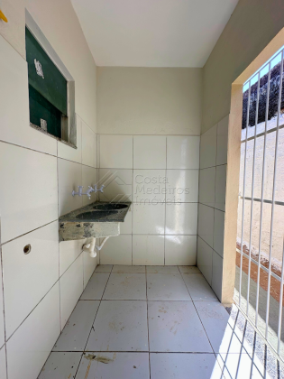 Magnífica casa 2/4 no bairro Jardins, Cidade das Rosas em São Gonçalo