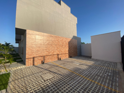 Casa Duplex com lavabo + duas suítes no bairro Moinho Loteamento Itália