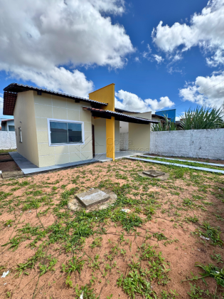 Linda casa no Moinho dos ventos próximo a Alcides de Araújo (av. principal).