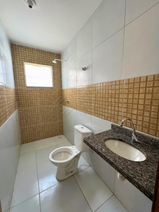 Linda casa no Moinho dos ventos próximo a Alcides de Araújo (av. principal).