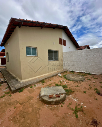 Casa com suíte com excelente desconto no Moinho dos ventos