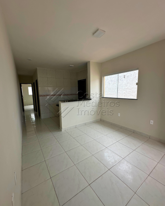 Casa com suíte com excelente desconto no Moinho dos ventos