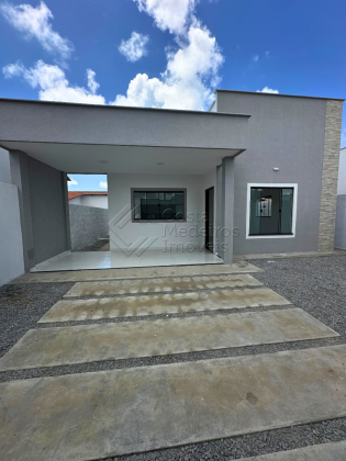 Linda casa em condomínio fechado e excelente acabamento - Central Parque Clube