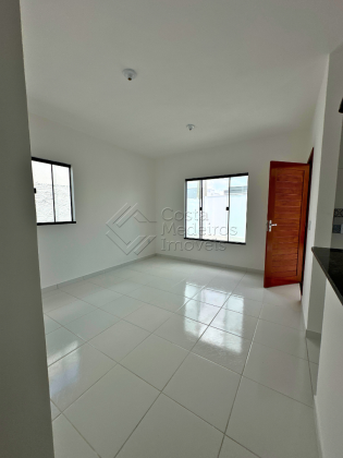 Linda casa em condomínio fechado e excelente acabamento - Central Parque Clube