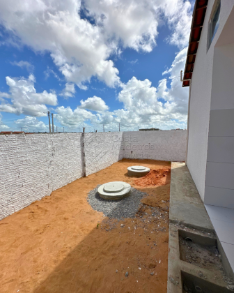 Linda e sofisticada casa no Terra Bella, próximo ao supermercado Atacarejo