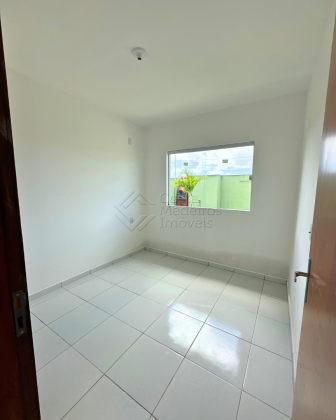 Linda e sofisticada casa no Terra Bella, próximo ao supermercado Atacarejo