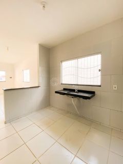 Casa Para Vender com 02 quartos na Osorio Dantas no bairro Santos Dumont em Extremoz