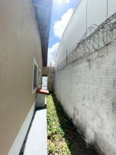 Casa Para Vender com 02 quartos 01 suítes no bairro Lot. Paraíso em Extremoz