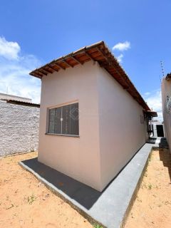 Casa Para Vender com 02 quartos 01 suítes no bairro Parque das Carmélias em Extremoz