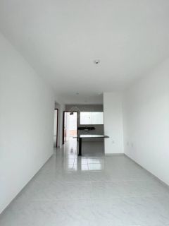 Casa Linda e Segura Pronta Para Morar Disponível Para Vender com 2 quartos 1 suítes no bairro Terra bella em Extremoz