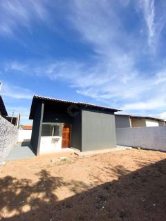 Casa Linda Para Vender com 2 quartos e 1 suíte no Moinho dos ventos em Extremoz