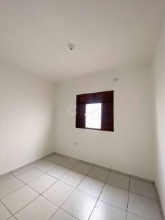 Casa de Condomínio Para Vender no bairro Barça Blue em Extremoz