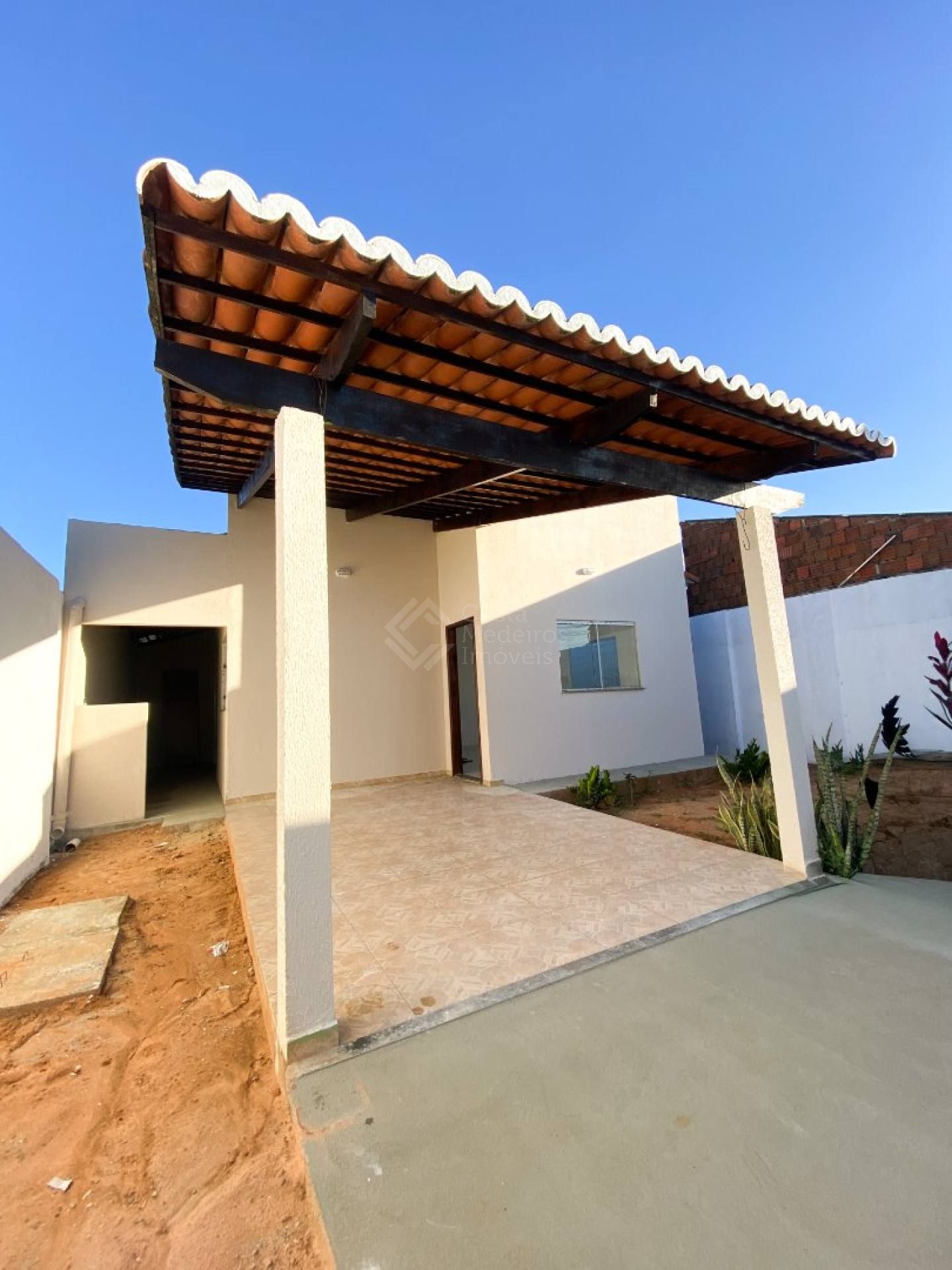 Casa Para Vender com 02 quartos no bairro Central Parque Clube em Extremoz