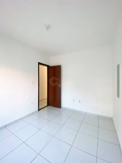 Casa Para Vender com 02 quartos no bairro Central Parque Clube em Extremoz