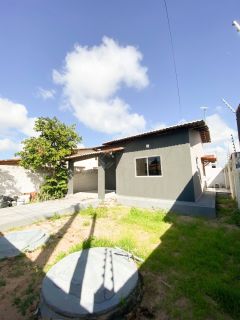 Casa Para Vender com 02 quartos 01 suítes no bairro Villa Real em Extremoz
