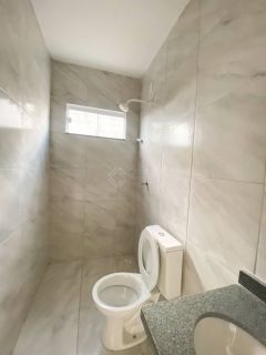 Casa de Condomínio Para Vender com 2 quartos 1 suítes no bairro Moinho dos ventos em Extremoz
