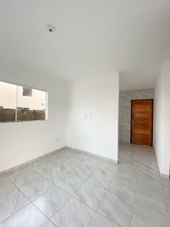 Casa de Condomínio Para Vender com 2 quartos 1 suítes no bairro Moinho dos ventos em Extremoz