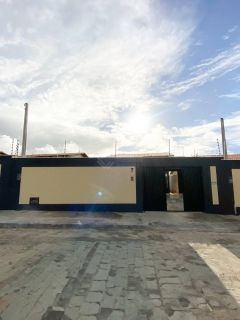 Casa Para Vender com 2 quartos 1 suítes no bairro Moinho dos ventos em Extremoz