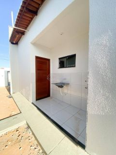 Casa Para Vender com 2 quartos no bairro Solares em Extremoz