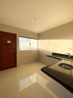 Casa de Condomínio Para Vender com 3 quartos 1 suítes no bairro Alto de Extremoz em Extremoz
