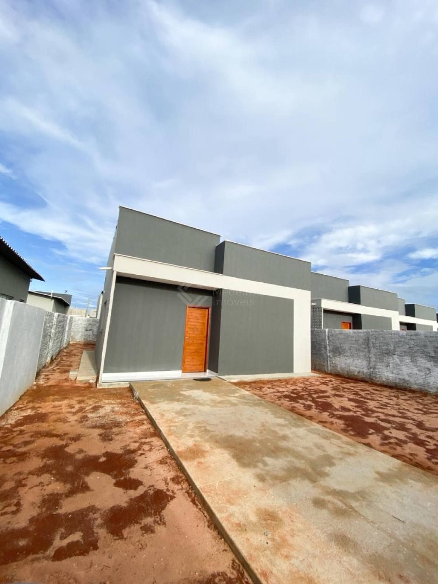 Casa Para Vender com 2 quartos 1 suítes no bairro Moinho em Extremoz