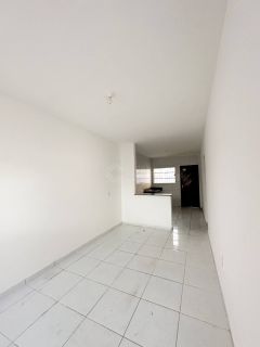 Casa Para Vender com 02 quartos no bairro Regomoleiro em São Gonçalo Do Amarante