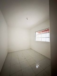Casa Para Vender com 02 quartos no bairro Regomoleiro em São Gonçalo Do Amarante