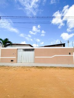 Casa Para Vender com 2 quartos 1 suítes no bairro Santos Dumont em Extremoz