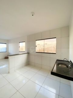 Casa Para Vender com 2 quartos 1 suítes no bairro Solares em Extremoz