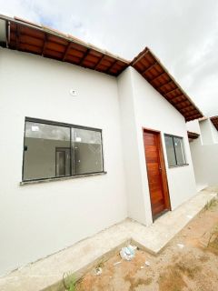 Casa Para Vender com 2 quartos no bairro 													<<< Selecione uma Cidade em 													<<< Selecione um Estado